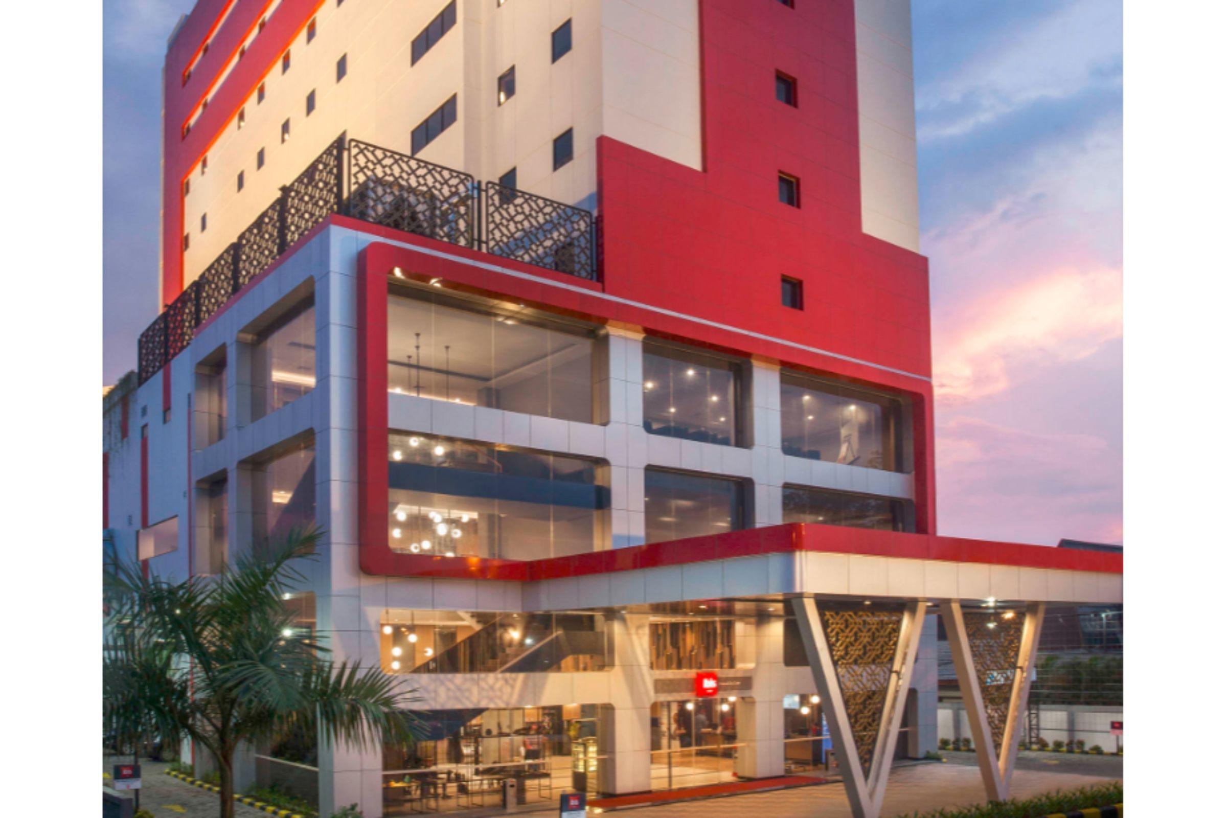 Ibis Pontianak City Center Εξωτερικό φωτογραφία