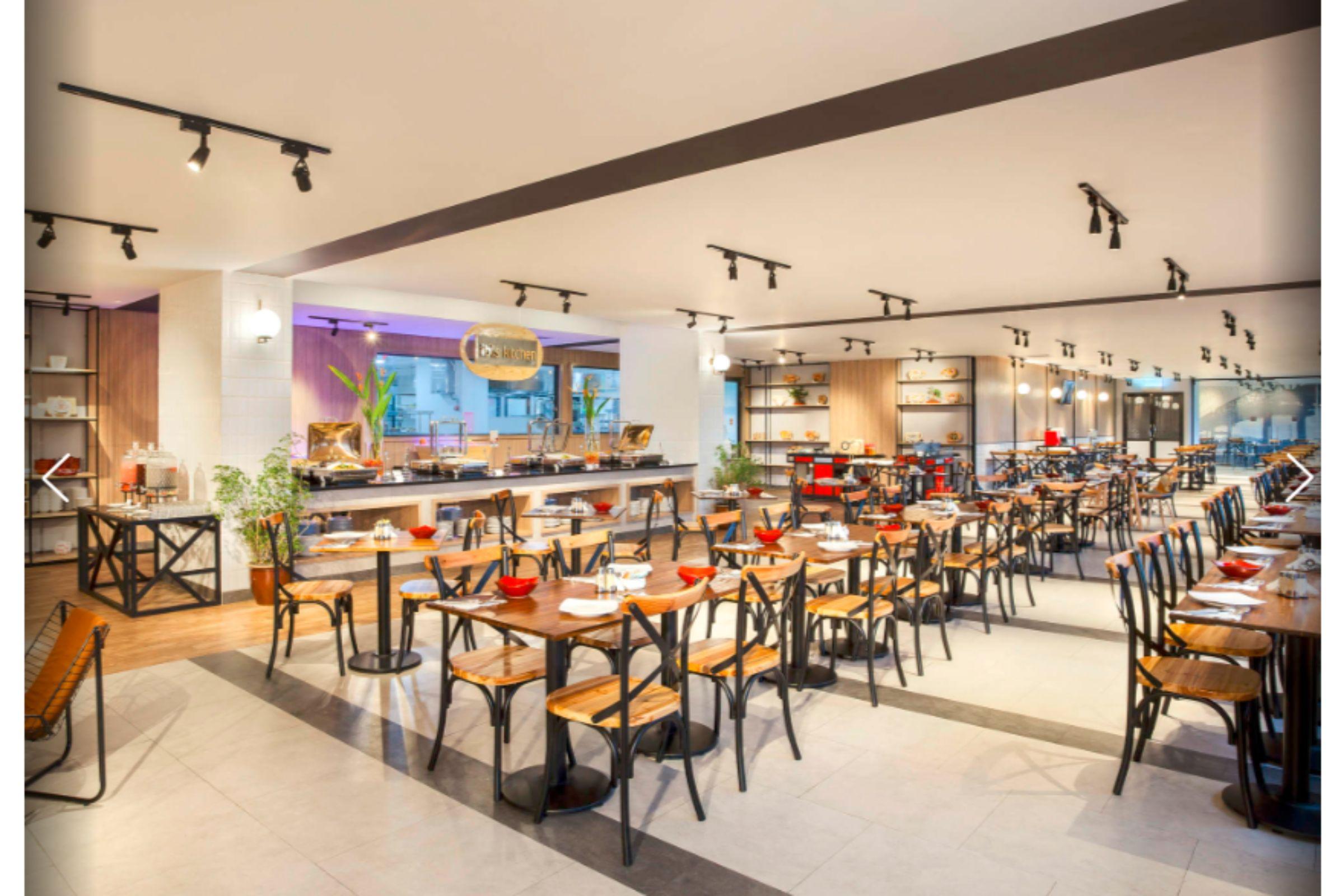 Ibis Pontianak City Center Εξωτερικό φωτογραφία